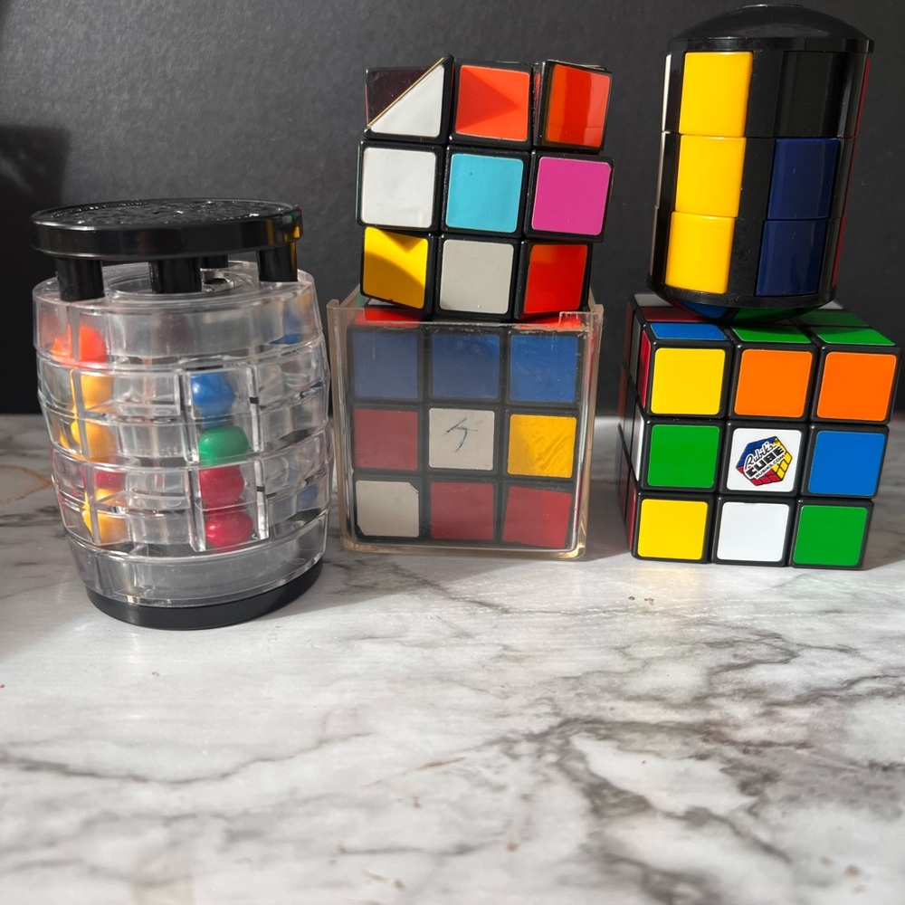 Vintage Colorful Puzzle Set (cubes and barrels)